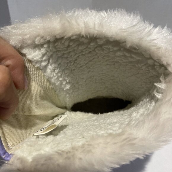 Outbrook Kids Snow Boots Child's Size 8 Faux Fur Lining Waterproof Purple White - Picture 9 of 14